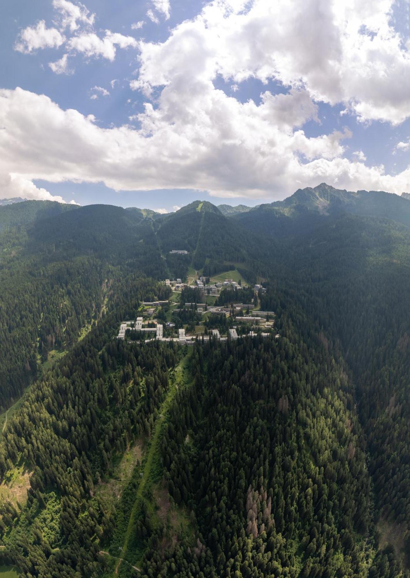 Residenza Albare Aparthotel Marilleva Luaran gambar
